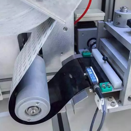 TESA Лазерная система, интегрированная с челноком для автомобильной промышленности